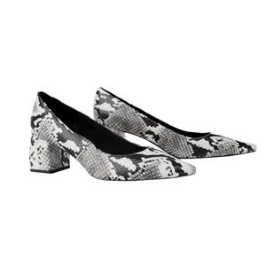 ZARA TRAFALUC Shoes Size:36 Block Heel Snake Print Pointed Toes